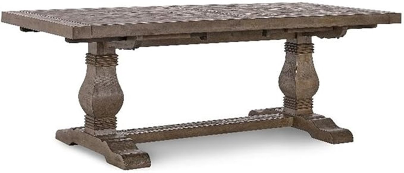reclaimed pine dining table