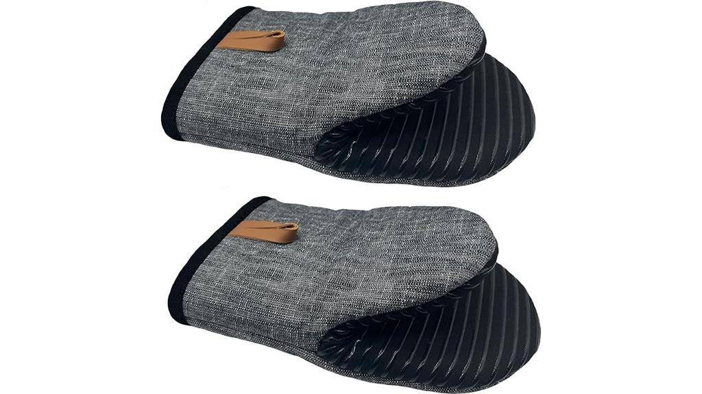 silicone black mini mitts