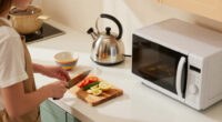 7 Best Compact Kitchen Gadgets For Students In 2026